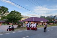 Personel Polsek Putri Betung Polres Gayo Lues Laksanakan Strong Point di Pagi Hari