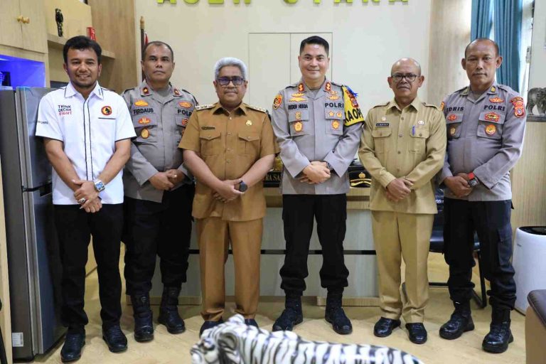 Pj Bupati Aceh Utara Dr Drs Mahyuzar MSi, melakukan silaturrahmi ke Polres Aceh Utara, Senin, 17 Juli 2023.