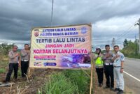 Sat Lantas Polres Bener Meriah Pasang Baliho Himbauan Dan Miniatur Mobil Patroli Lalu Lintas
