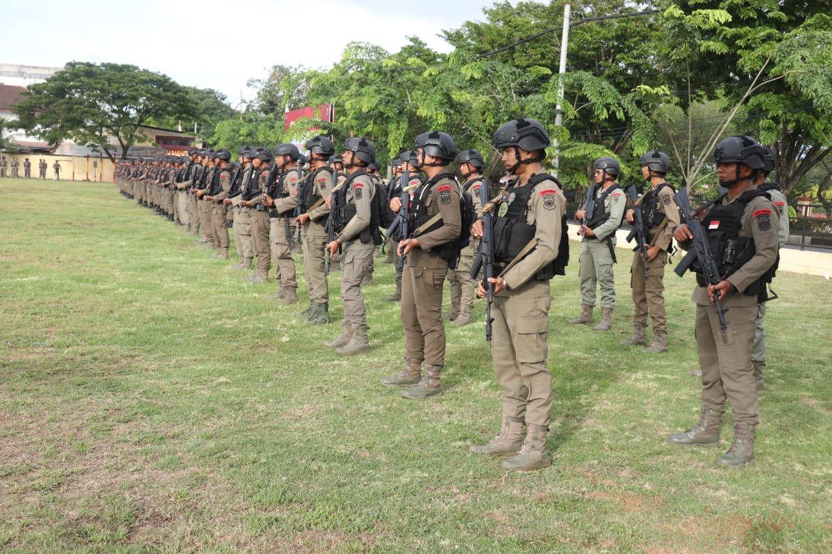 Personel Satbrimob Polda Aceh di Lapangan Apel Mako Satbrimob Polda Aceh