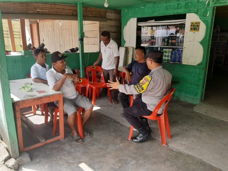 Polsek Babul Makmur Giat Sambang di Desa Lawe Desky Sabas Mewujudkan Polisi Dusun Sebagai Fasilitator Masyarakat