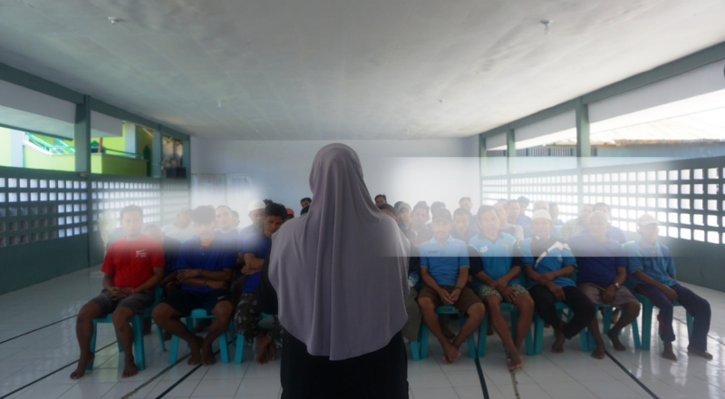 Rutan Poso bekerja sama dengan Puskesmas Kayamanya sebagai narasumber untuk memberikan pemahaman komprehensif kepada narapidana, tahanan, dan anak mengenai pentingnya menjaga kesehatan di lingkungan penjara. FOTO HUMAS LAPAS POSO