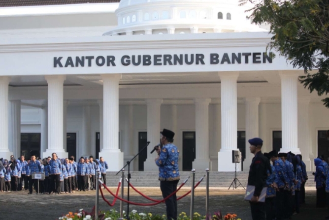 Suasana Apel Gabungan dan Halal Bi Halal di Lapangan Sekretariat Daerah Pemprov Banten, KP3B Curug, Kota Serang, Kamis (18/4/2024). (Foto: TIMESLINES INEWS/Heru Nurhadiyansyah).