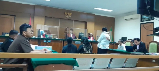 Sidang kasus pembobolan rekening BRI (Foto: TLii/Heru)