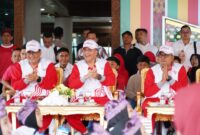 (Pangdam IM), Mayor Jenderal TNI Niko Fahrizal, M.Tr.(Han), menghadiri Semarak Karnaval Pawai Budaya dalam rangka memeriahkan Hari Ulang Tahun (HUT) Ke-79 Kemerdekaan Republik Indonesia,