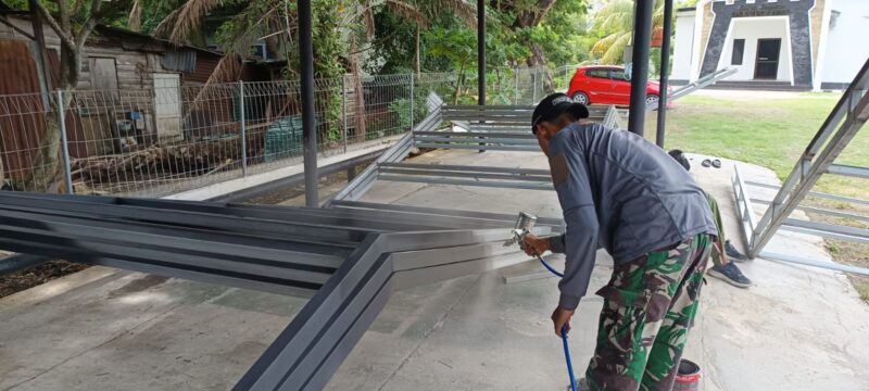 Proyek peningkatan fasilitas di SMPN 1 Banda Aceh menunjukkan kemajuan signifikan pada hari ke-14 pelaksanaannya.