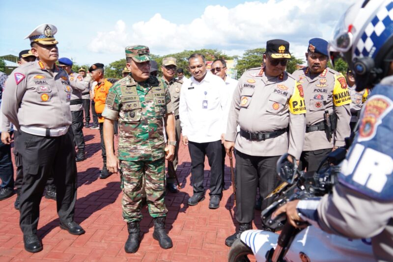  Mayor Jenderal TNI Niko Fahrizal, M.Tr.(Han). menghadiri Apel Gelar Pasukan Operasi Po Meurah Seulawah 2024 dalam rangka pengamanan PON XXI Aceh-Sumut, 