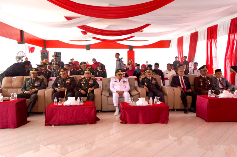 Mayor Jenderal TNI Niko Fahrizal, M.Tr(Han)., menghadiri acara Penyerahan Remisi Umum kepada Narapidana dengan Pengurangan Masa Pidana Umum Bagi Anak Binaan di Lapas Kelas II A. a