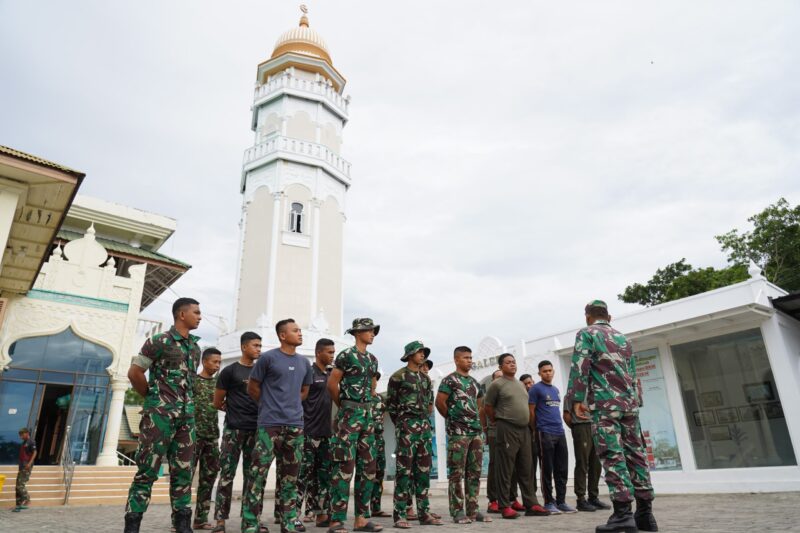 kegiatan ini juga bertujuan untuk memperkuat hubungan dan sinergi antara TNI dan masyarakat sekitar,Jum'at (13/09/24).