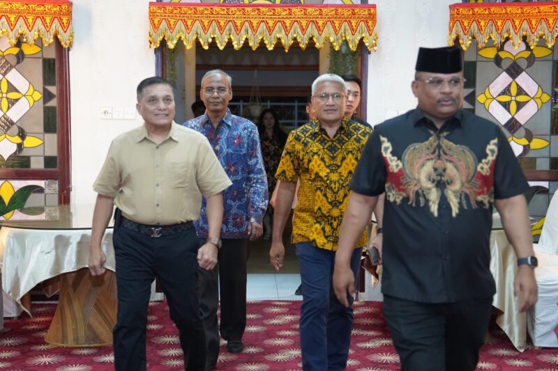 kunjungan kerja Kepala BNN RI ke Provinsi Aceh, yang bertujuan memperkuat sinergi antara BNN RI dan Pemerintah Daerah Senin (16/09/24) malam.