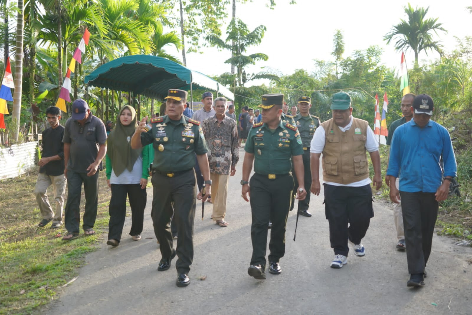 Pangdam IM juga memberikan apresiasi kepada Dandim 0115/Simeulue beserta jajarannya atas kerja keras mereka dalam mengoptimalkan lahan seluas 4.018 hektar 