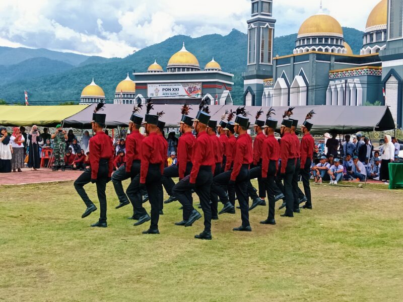 Mayor Jenderal TNI Niko Fahrizal, M.Tr. (Han), mengadakan Lomba Peraturan Baris Berbaris (PBB) bagi siswa SMA dan SMP sederajat di wilayah jajarannya. 