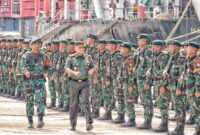 Mayor Jenderal TNI Niko Fahrizal, M.Tr.(Han),  menyambut kepulangan 450 Orang Prajurit Satgas Pengamanan Perbatasan (Pamtas) Statis RI-PNG Senin (21/10/24).