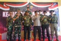 Mayor Jenderal TNI Niko Fahrizal, M.Tr.(Han), mengikuti Kejuaraan Menembak Eksekutif Kapolda Aceh Cup yang digelar dalam rangka memperingati HUT Ke-79 Korps Brimob Polri pada tahun 2024. Lapangan Tembak Pistol Adhi Pradana, Bukit Teratai Lamreh, Aceh Besar, pada Rabu (23/10/2024), 