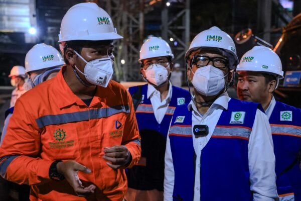 Kunjungi IMIP, Wamenaker Tekankan Pentingnya Tata Kelola dan K3 di Industri Smelter