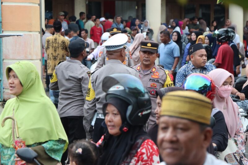 Polisi Amankan Kampanye Dialogis Paslon Gubernur Aceh di Wilayah Aceh Selatan.