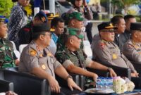 Mayor Jenderal TNI Niko Fahrizal, M.Tr. (Han) menghadiri Apel Gelar Pasukan Operasi Lilin Seulawah 2024 di Lapangan Mapolda Aceh, Jumat (20/12/2024). 