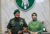 Mayor Jenderal TNI Niko Fahrizal, M.Tr.(Han), mengapresiasi peran perempuan sebagai pilar utama dalam keluarga dan masyarakat. Dengan tema “Perempuan Menyapa, Perempuan Berdaya Menuju Indonesia Emas 2045,” 