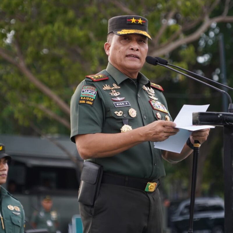  Mayor Jenderal TNI Niko Fahrizal, M.Tr.(Han), mengimbau masyarakat Aceh untuk menjaga ketertiban menjelang malam pergantian tahun. Ia juga meminta masyarakat mematuhi peraturan yang telah ditetapkan oleh Pemerintah Daerah Aceh