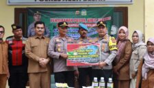 Kapolres Aceh Besar Serahkan Pupuk Dan Bibit Jagung, Wujud Nyata Sukseskan Program Ketahanan Pangan