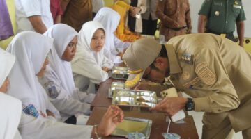 Launching Perdana Program MBG Mulai Didistribusikan di Kecamatan Rundeng