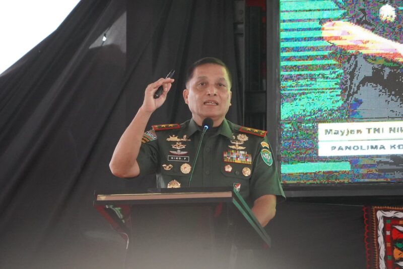 Mayor Jenderal TNI Niko Fahrizal, M.Tr. (Han), menegaskan kepada seluruh Komandan Satuan (Dansat) di jajaran Kodam IM untuk meningkatkan pengawasan dan pembinaan terhadap prajurit guna mencegah keterlibatan mereka dalam penyalahgunaan Sabtu (15/2/25).
