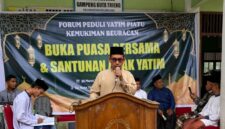 Tgk. H. Bahktiar Hasyem, S.Pd.i Ketua  Forum Peduli Yatim Piatu Kemukiman Beuracan Meureudu . (Foto.Jurnalis TLii.)