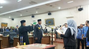 Peresmian Pengangkatan PAW Anggota DPRK Langsa Periode 2024-2029