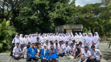 Siswa SMA 1 Kuta Cot Glie Kunjungi FDK UIN Ar-Raniry