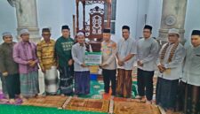 Wakapolres Pidie Jaya, Kompol Muara Uli Saut Hamonangan, S.E., M.M., bersama Wakil Bupati Pidie Jaya, Hasan Basri, S.T., M.M., menggelar buka puasa bersama dan  Mesjid Baitul Muqarram, Gampong Geunteng, Kecamatan Meurah Dua, Kabupaten Pidie Jaya, Sabtu, 8 Maret 2025.