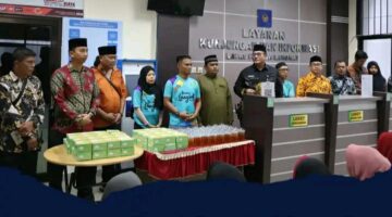 Lapas Pemuda Langkat dan Brimo FC Langkat Berbagi Takjil Gratis di Bulan Suci Ramadan